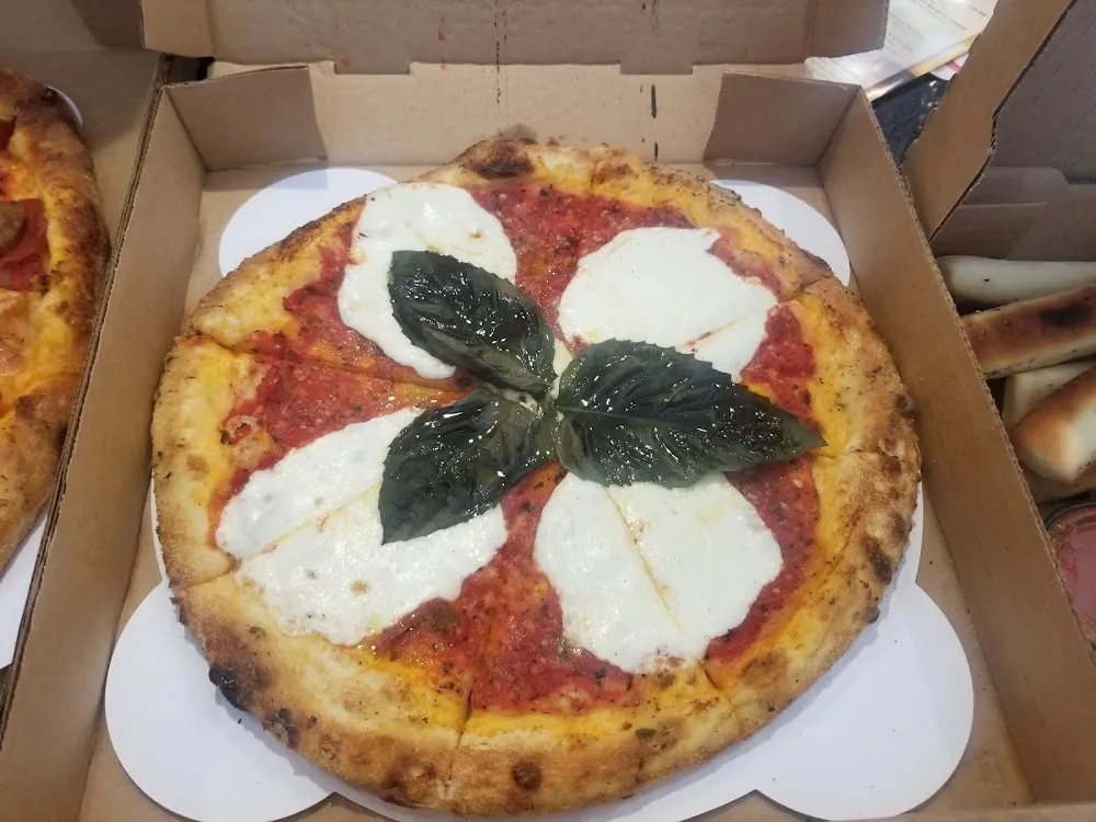 Margarita Pizza